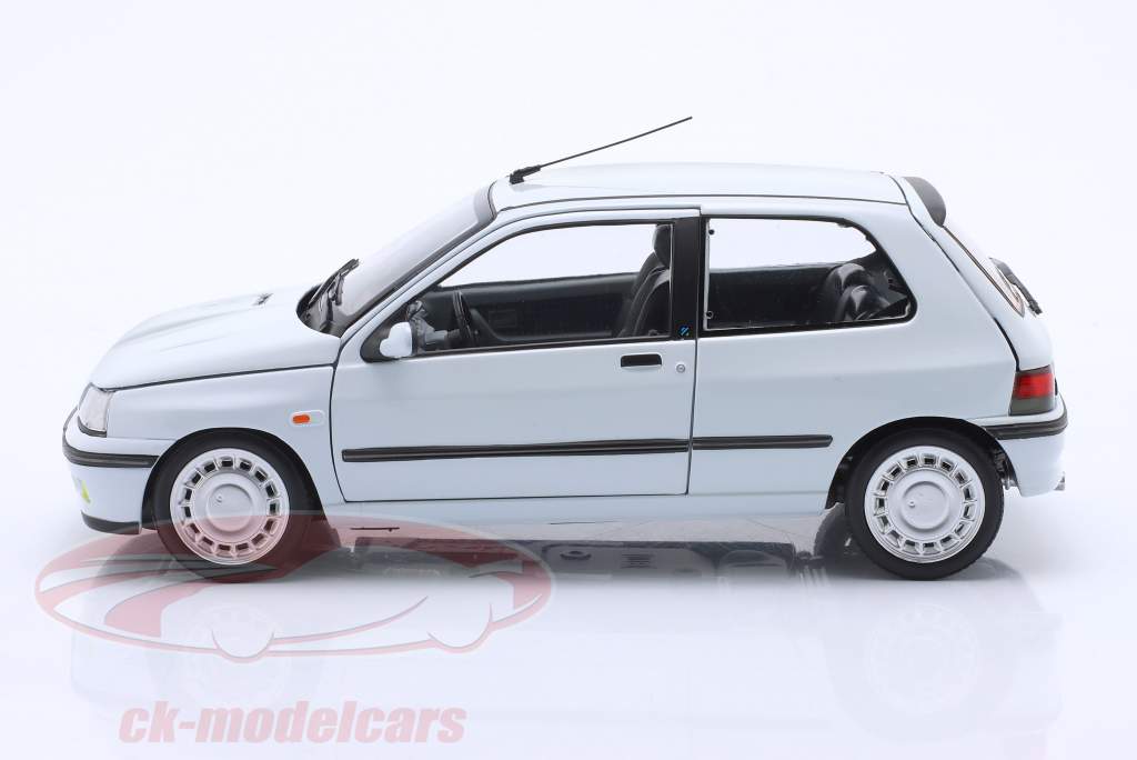Renault Clio 16S Baujahr 1991 gletscher weiß metallic 1:18 Norev