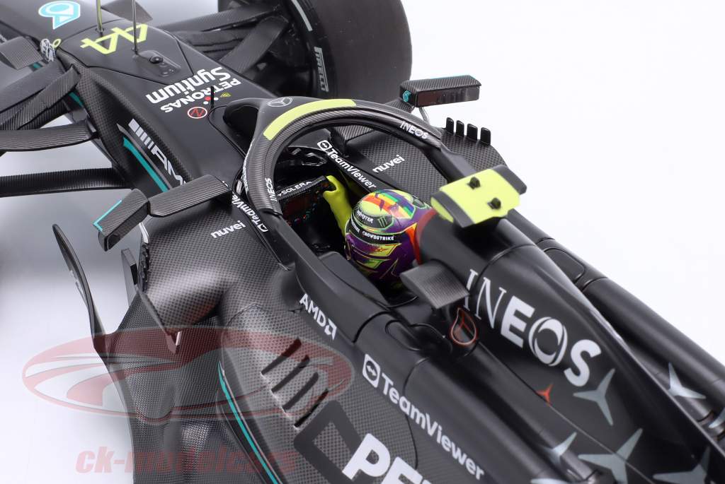 L. Hamilton Mercedes-AMG F1 W14 #44 5e Bahrein GP formule 1 2023 1:18 Minichamps