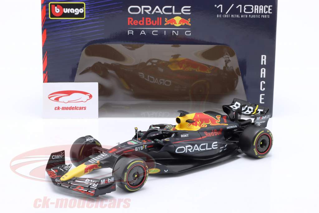 M. Verstappen Red Bull Racing RB19 #1 Winner Abu Dhabi Formula 1 World Champion 2023 1:18 Bburago