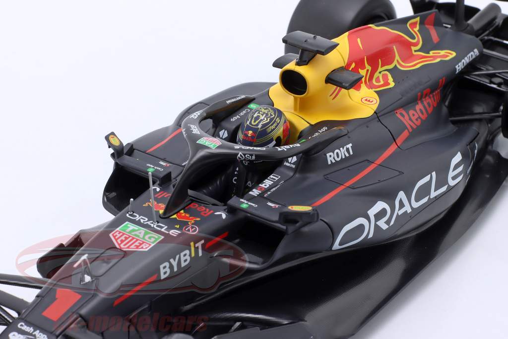 M. Verstappen Red Bull Racing RB19 #1 победитель Abu Dhabi формула 1 Чемпион мира 2023 1:18 Bburago