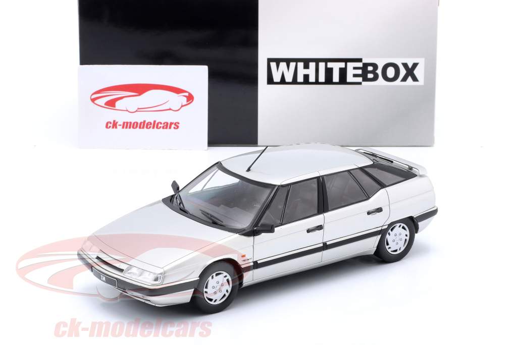 Citroen XM Bouwjaar 1989 zilver 1:24 WhiteBox
