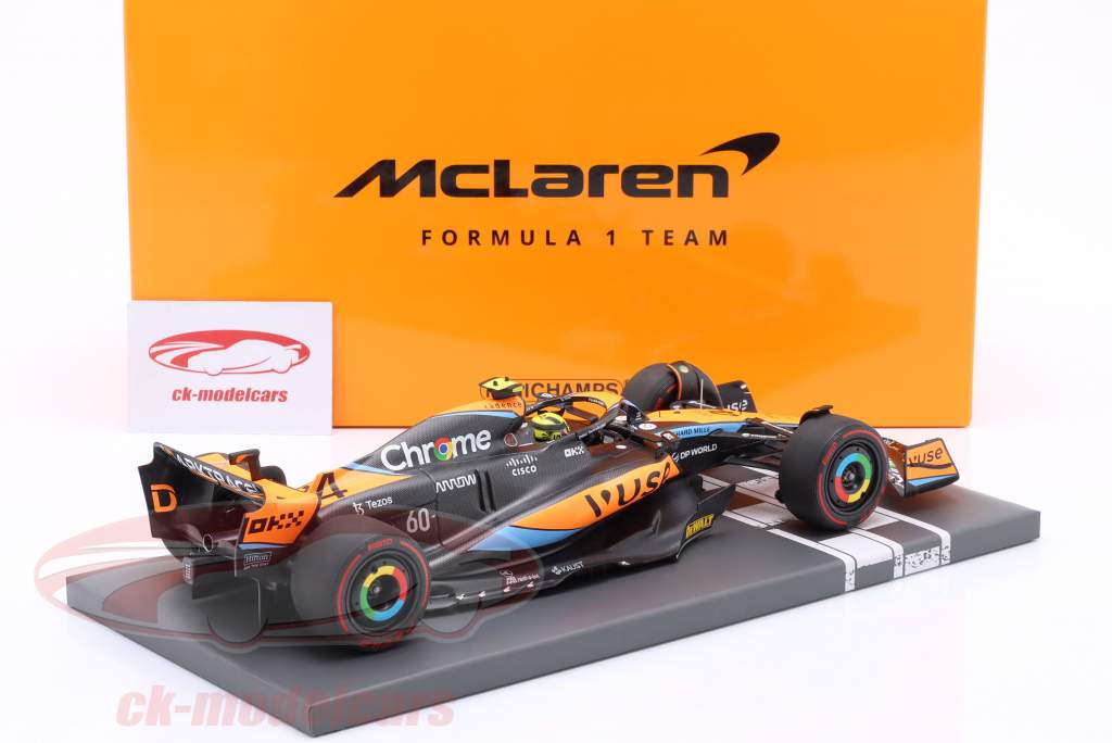 Lando Norris McLaren MCL60 #4 formule 1 2023 1:18 Minichamps
