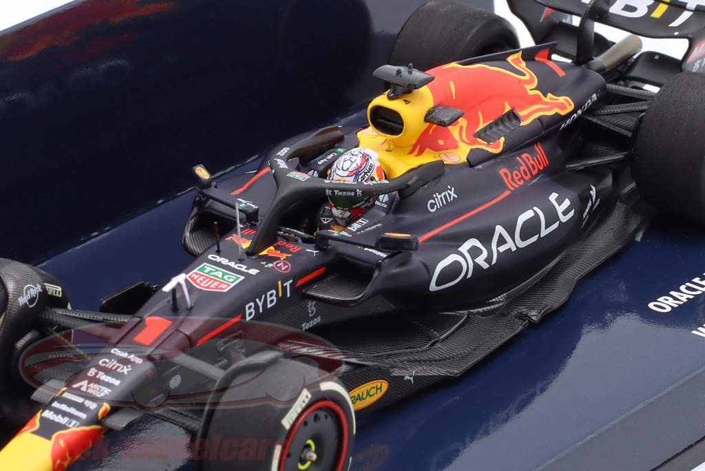 M. Verstappen Red Bull RB18 #1 победитель США GP формула 1 Чемпион мира 2022 1:43 Minichamps