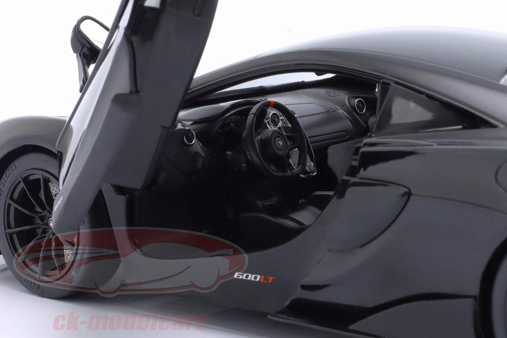 McLaren 600LT Coupe Baujahr 2018 schwarz 1:18 Solido