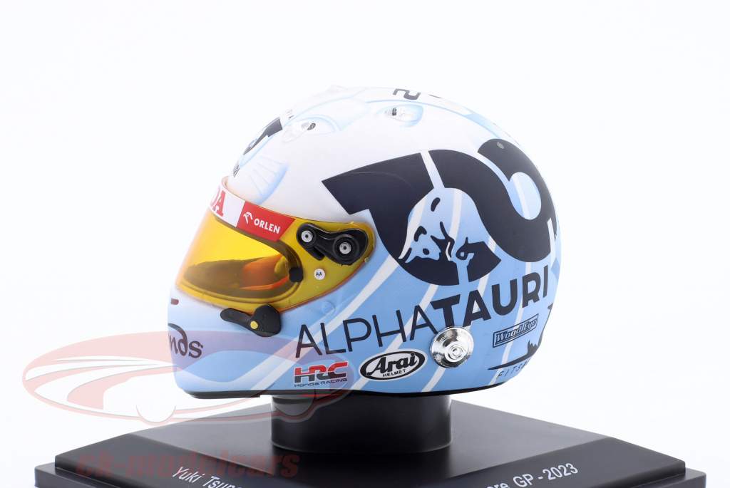 Yuki Tsunoda #22 Scuderia AlphaTauri Singapore GP formula 1 2023 casco 1:5 Spark