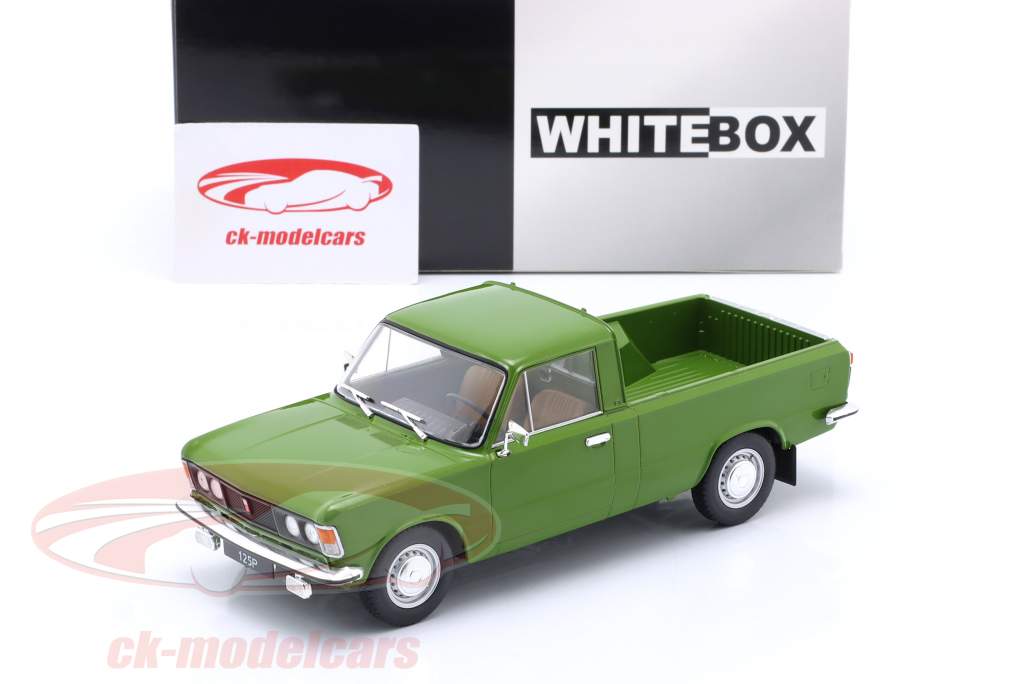 Fiat 125p Pick-Up Baujahr 1975 grün 1:24 WhiteBox