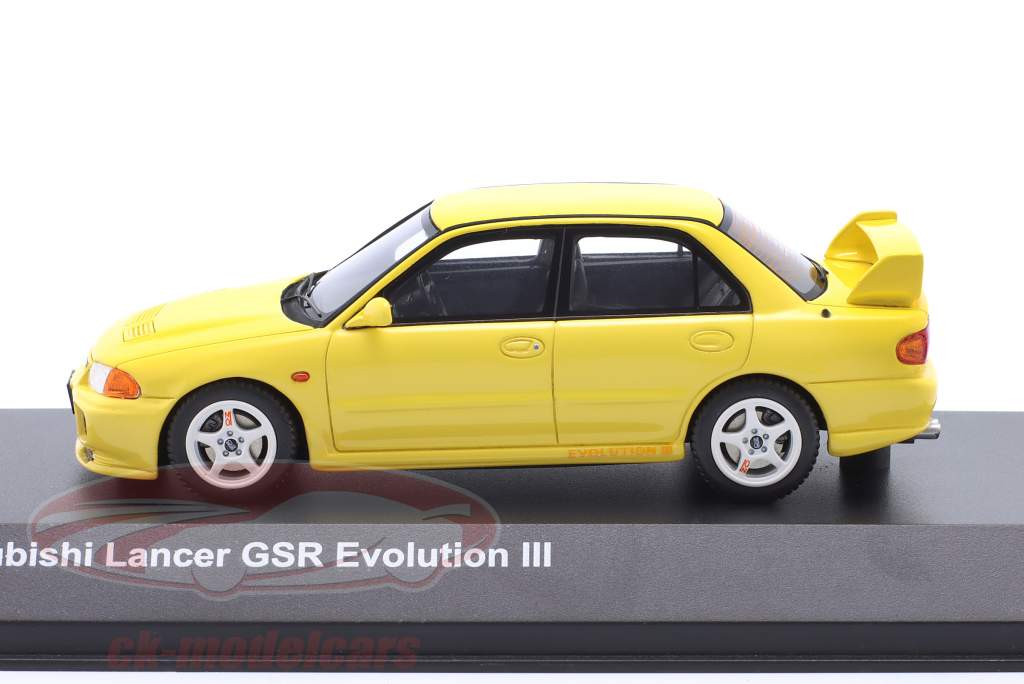 Mitsubishi Lancer GSR Evolution III Baujahr 1995 gelb 1:43 Kyosho