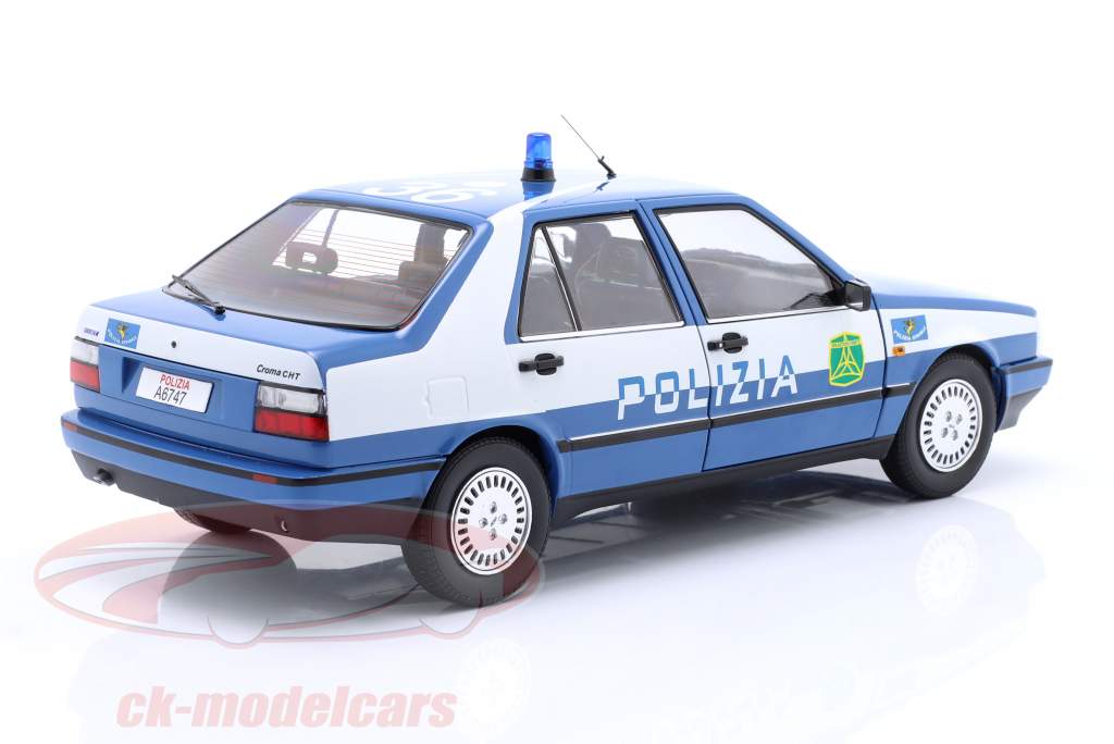 Fiat Croma CHT Polizia Stradale Italia Anno di costruzione 1987 blu / bianco 1:18 Mitica