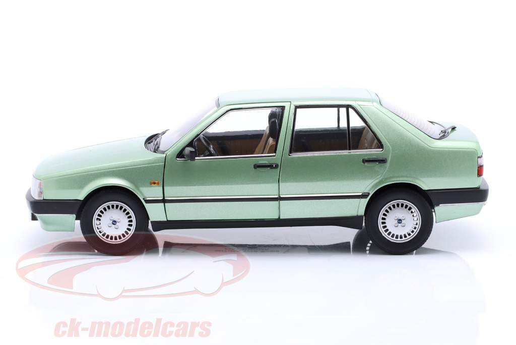 Fiat Croma 2.0 Turbo IE Byggeår 1988 Ceylon grøn metallisk 1:18 Mitica