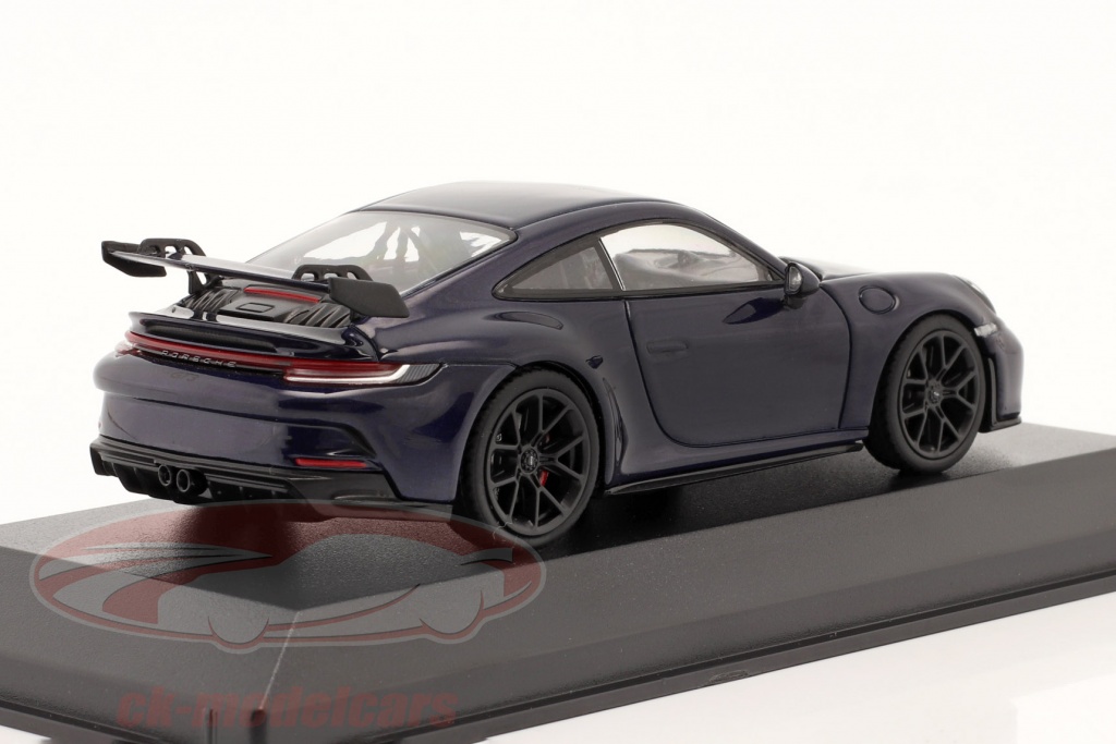 Minichamps 1:43 Porsche 911 (992) GT3 year 2020 gentian blue