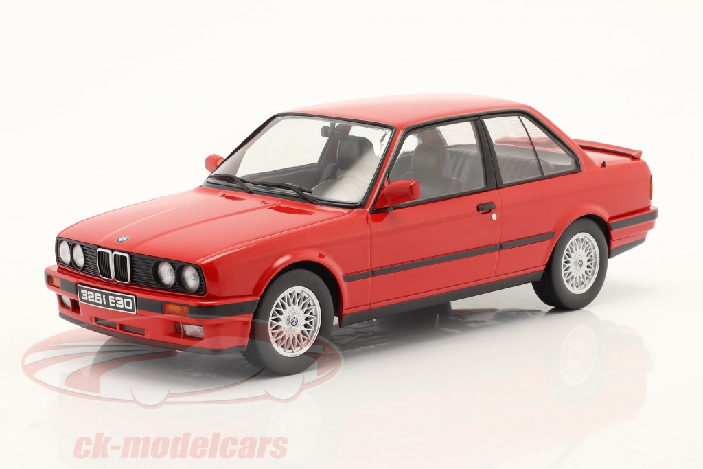KK-Scale 1:18 BMW 325i (E30) M package 1 year 1987 Red KKDC180742 model car  KKDC180742 4260699760609