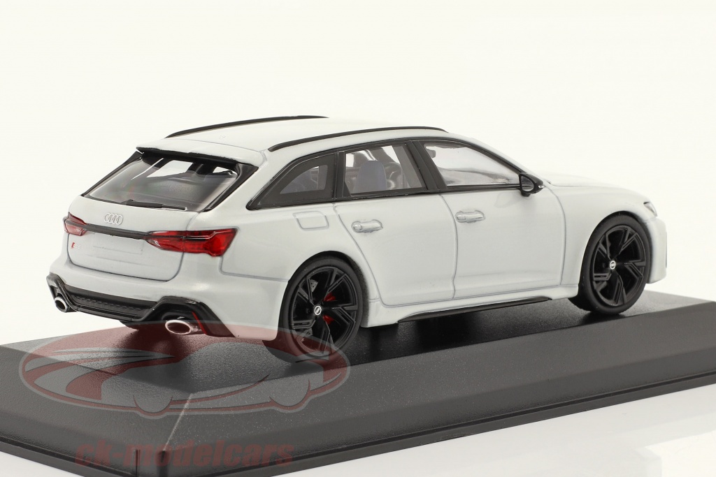 Minichamps 1:43 Audi RS 6 Avant 建设年份2019 冰川白金属的410018012