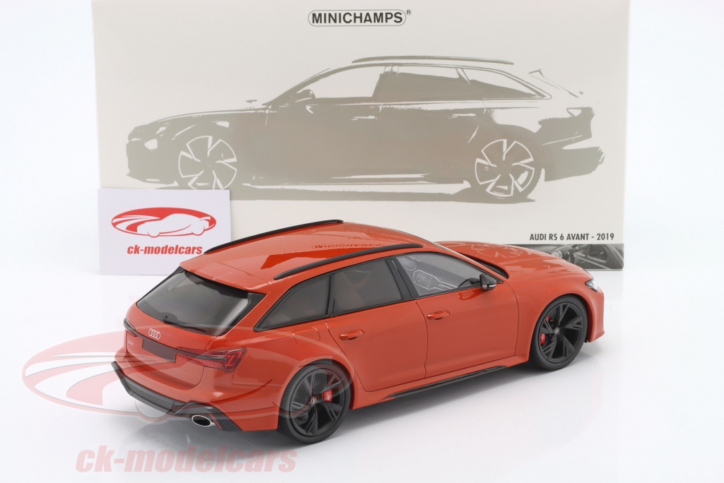 Minichamps 1:18 Audi RS 6 Avant 建設年 2019 オレンジ メタリック