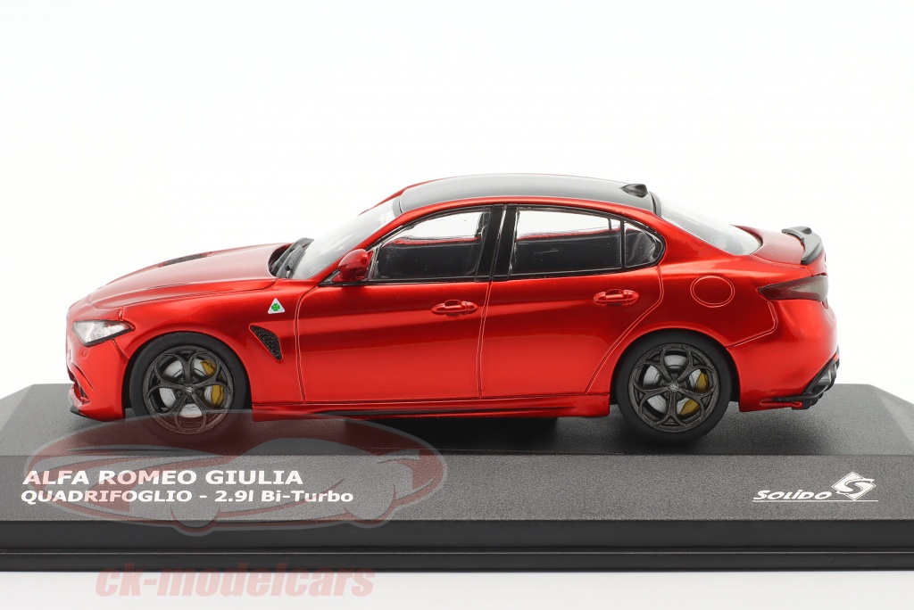 Voiture Miniature Alfa Romeo Giulia Quadrifoglio Red 1/43 - S4313102 SOLIDO