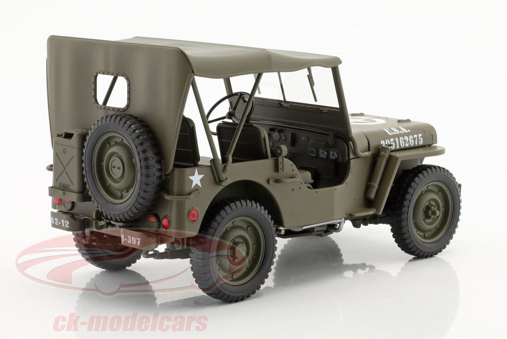 Welly 1:18 Jeep Willys MB と ソフトトップ US Army 建設年 1941 