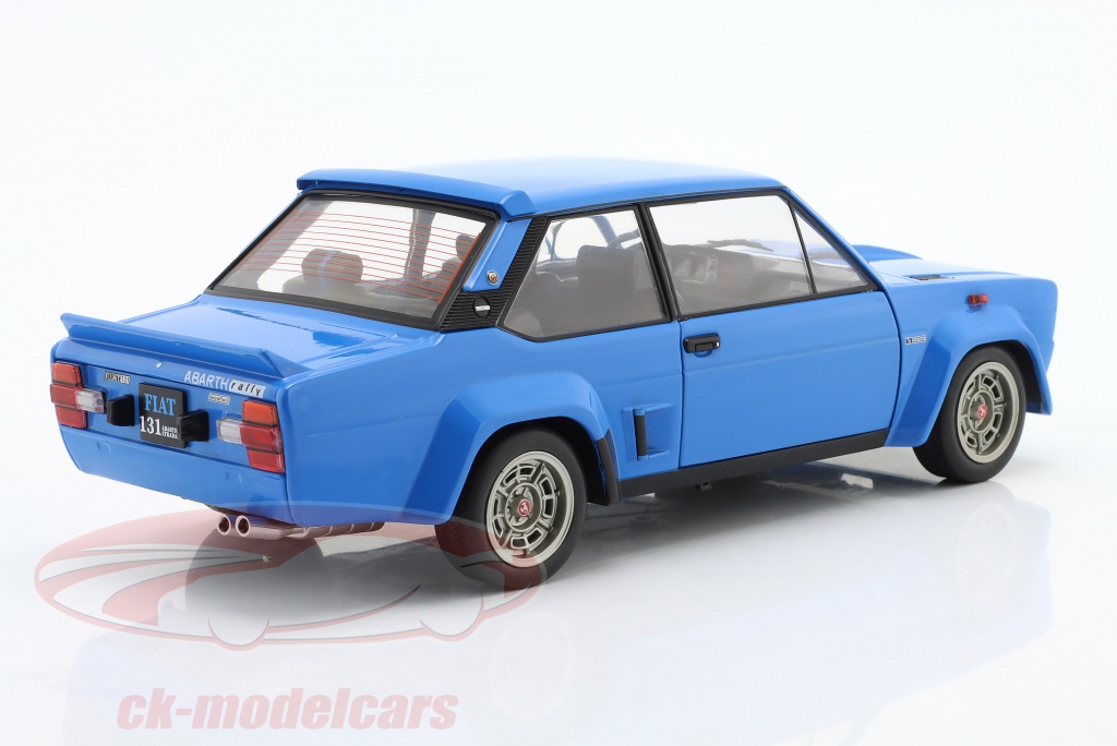 Solido 1:18 Fiat 131 Abarth 建設年 1980 青 S1806004 モデル 車 S1806004 421182380  3663506020179