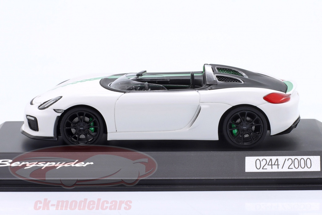 Spark 1:43 Porsche Boxster Bergspyder 白 / 緑 / 黒 WAP0200180NBSP 