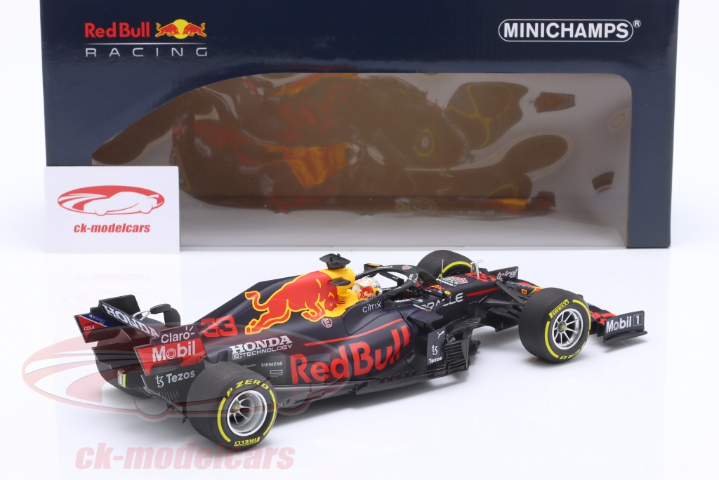 Minichamps 1:18 M. Verstappen Red Bull RB16 #33 Winner Mexico GP 