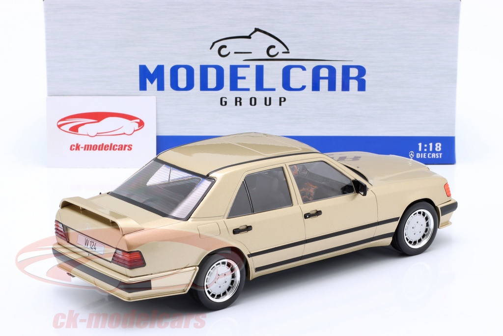 Modelcar Group 1:18 Mercedes-Benz W124 Tuning 建設年 1986 ベージュ