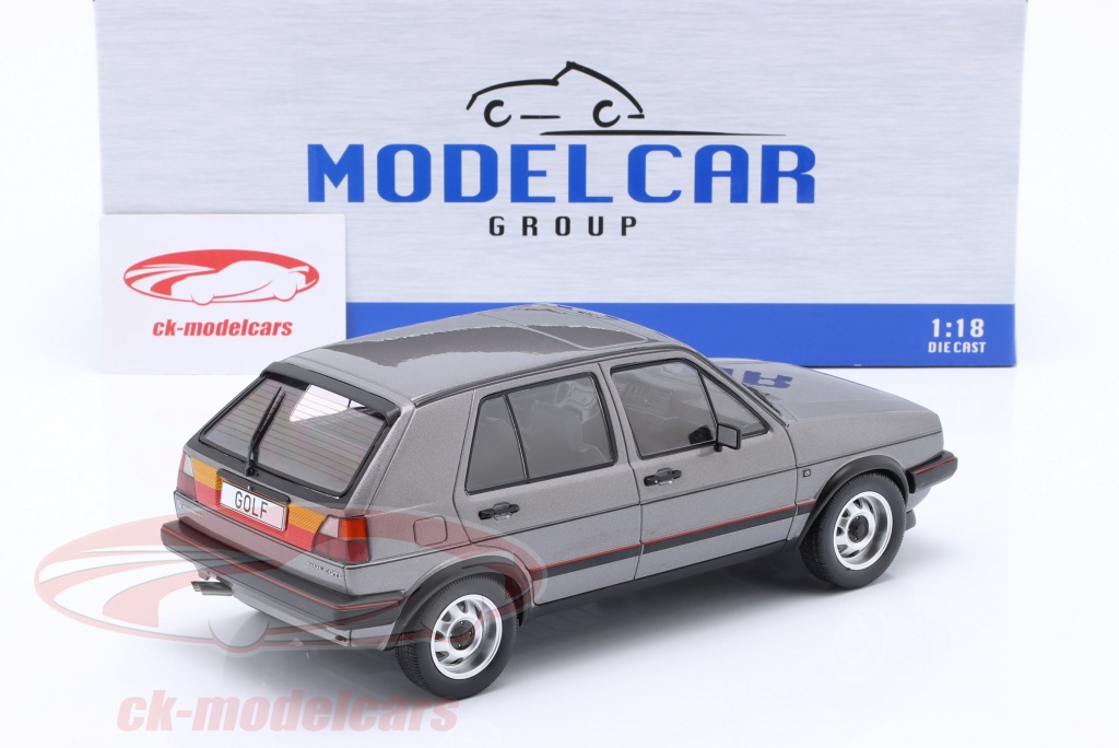 Modelcar Group 1:18 Volkswagen VW Golf 2 GTI Byggeår 1984 mørkegrå