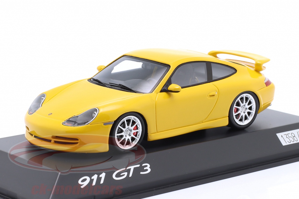 Minichamps 1:43 Porsche 911 (996) GT3 シグナルイエロー 