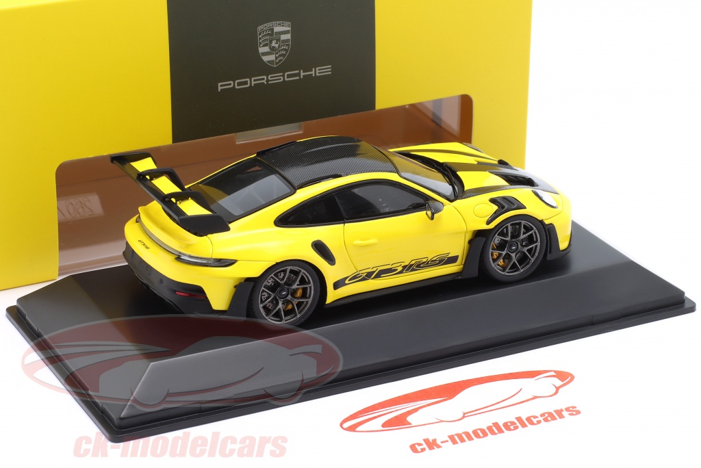 Spark 1:43 Porsche 911 (992) GT3 RS Weissach package 2023 racing 