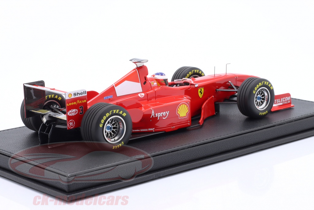 GP Replicas 1:18 M. Schumacher Ferrari F300 #3 优胜者意大利语GP