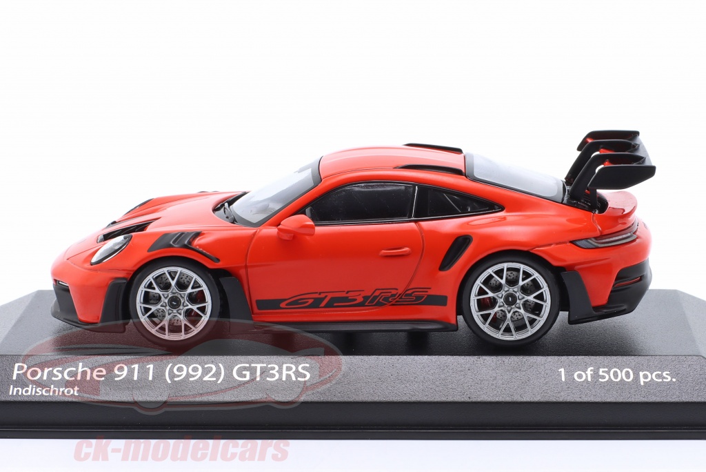 Minichamps 1:43 Porsche 911 (992) GT3 RS 2023 red / silver rims 