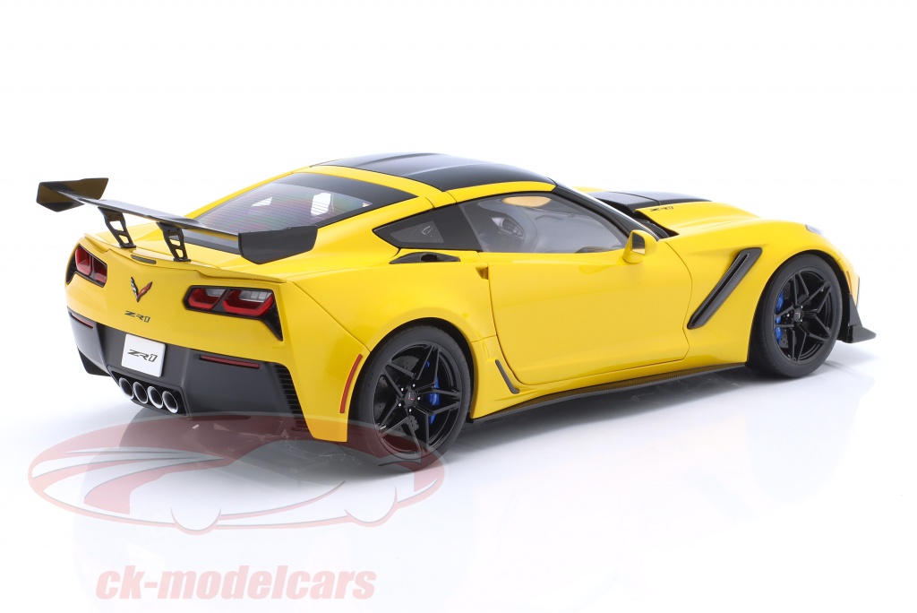 AUTOart 1:18 Chevrolet Corvette C7 ZR1 建設年 2019 racing 黄色 