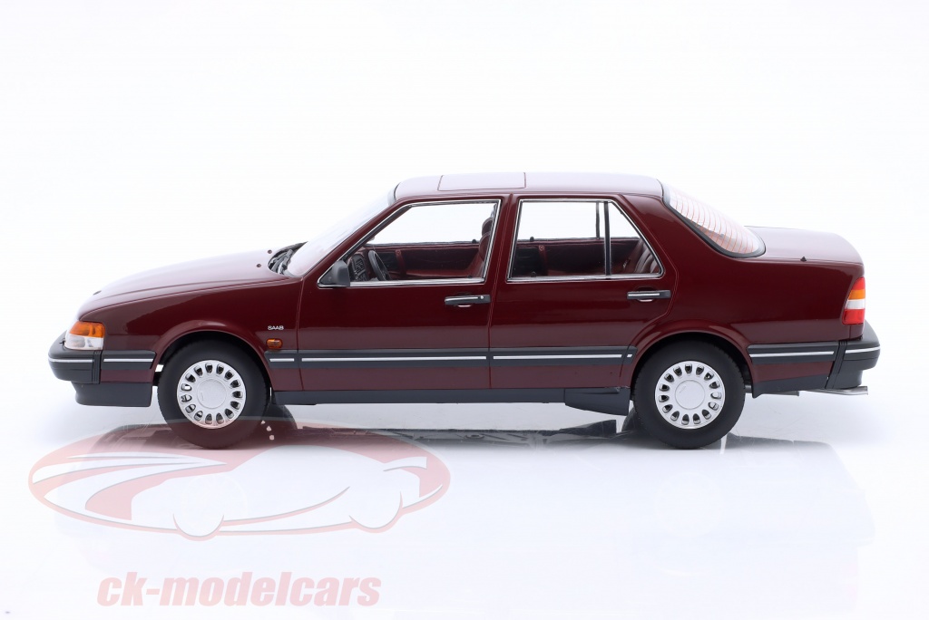 Triple9 1:18 Saab 9000 CD Turbo year 1990 dark red T9-1800441 