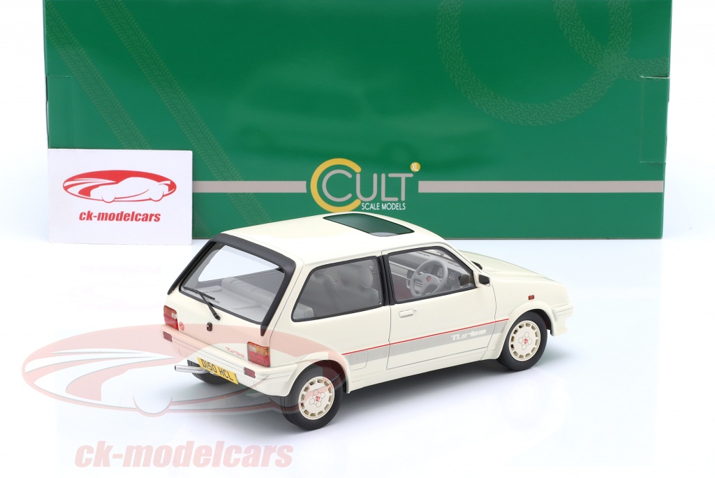 Cult Scale Models 1:18 MG Metro Turbo Année de construction 1986-1990 blanc  CML170-1 modèle voiture CML170-1