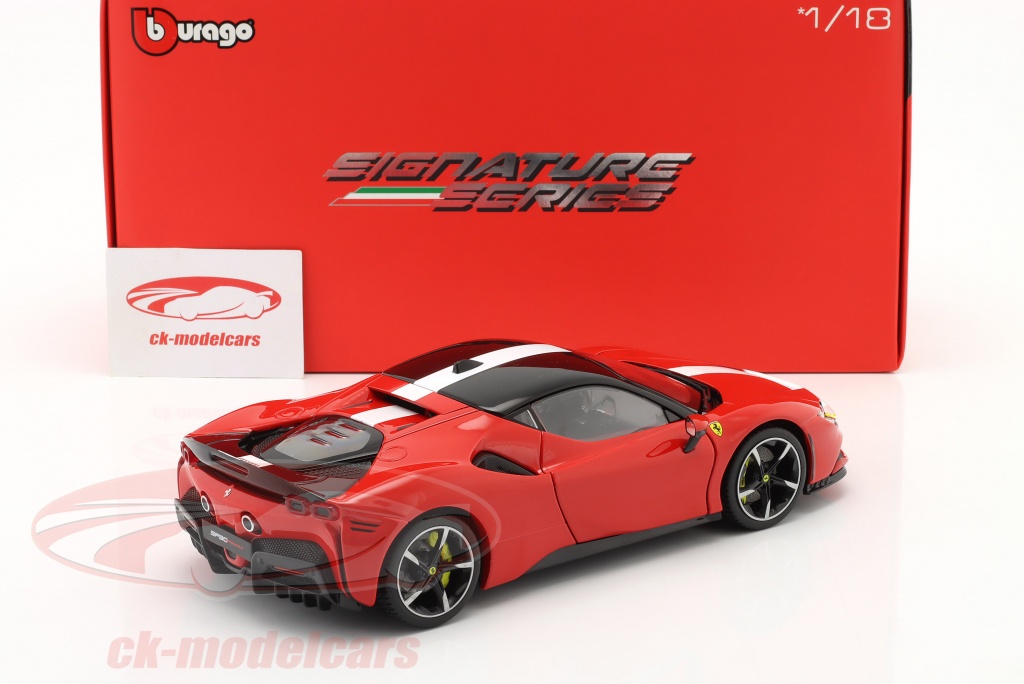 1/18 Bburago Signature Series Ferrari SF90 Stradale Diecast Model Red  18-16911
