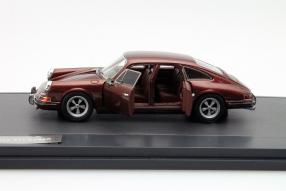 Matrix Modellauto Porsche 911 Troutmann Barnes 1972