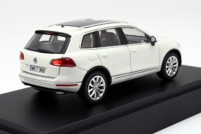 VW Touareg Modellauto Maßstab 1:43 in Pure White