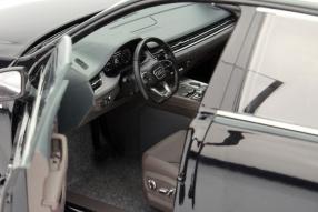 Modellauto Audi Q7 neu Maßstab 1:18 von Minichamps
