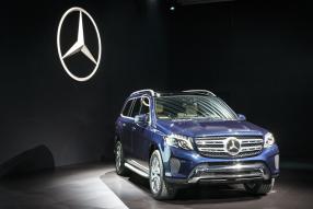 Mercedes-Benz GLS Los Angeles Auto Show 2015