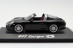 Targa Porsche 911 991/II von Herpa im Maßstab 1:43
