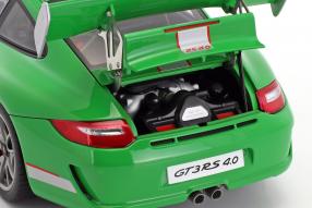 Autoart Porsche 911 GT3 RS 997 II 2011 1:18
