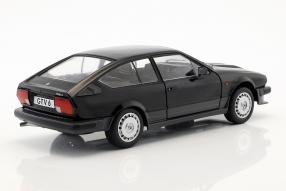 miniatures Alfa Romeo GTV6 1984 1:18 Solido