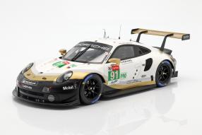 miniatures Porsche 911 RSR Markenweltmeister 2018/19 1:18
