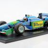 Neue Größe: Der Benetton B194 von Michael Schumacher