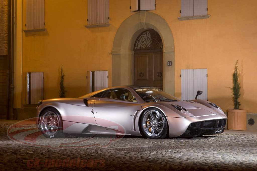 1024px x 682px - Pulse in the red zone - Pagani Huayra of Welly