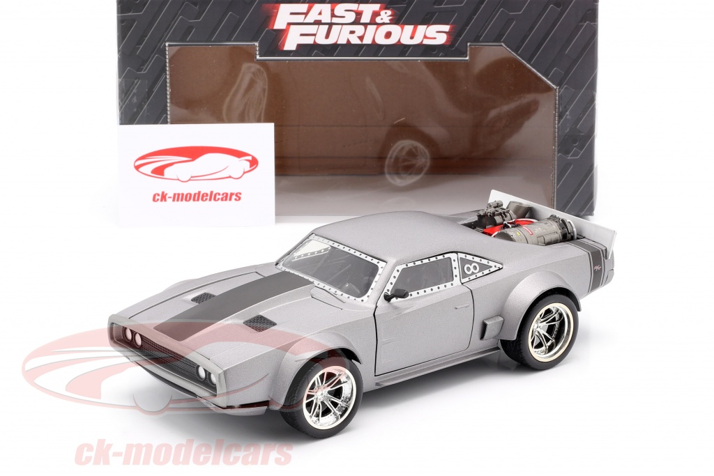 Jadatoys 1:24 Dom's Ice Dodge Charger R/T Fast and Furious 8 prata 98291  modelo carro 98291 253203023 801310982914 4006333067068