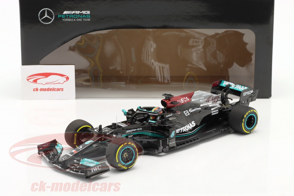 Lewis Hamilton Mercedes-AMG F1 W12 #44 勝者 カタール GP 方式 1 2021 1:18 Minichamps