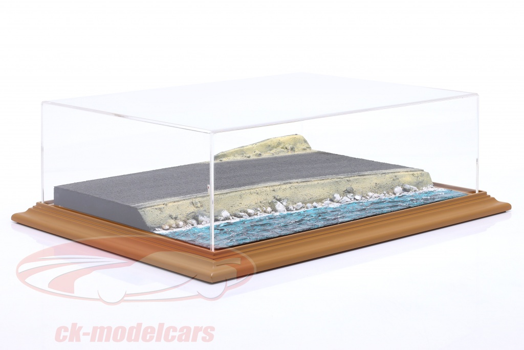 High quality Acrylic Showcase with Diorama base plate Ocean Drive
